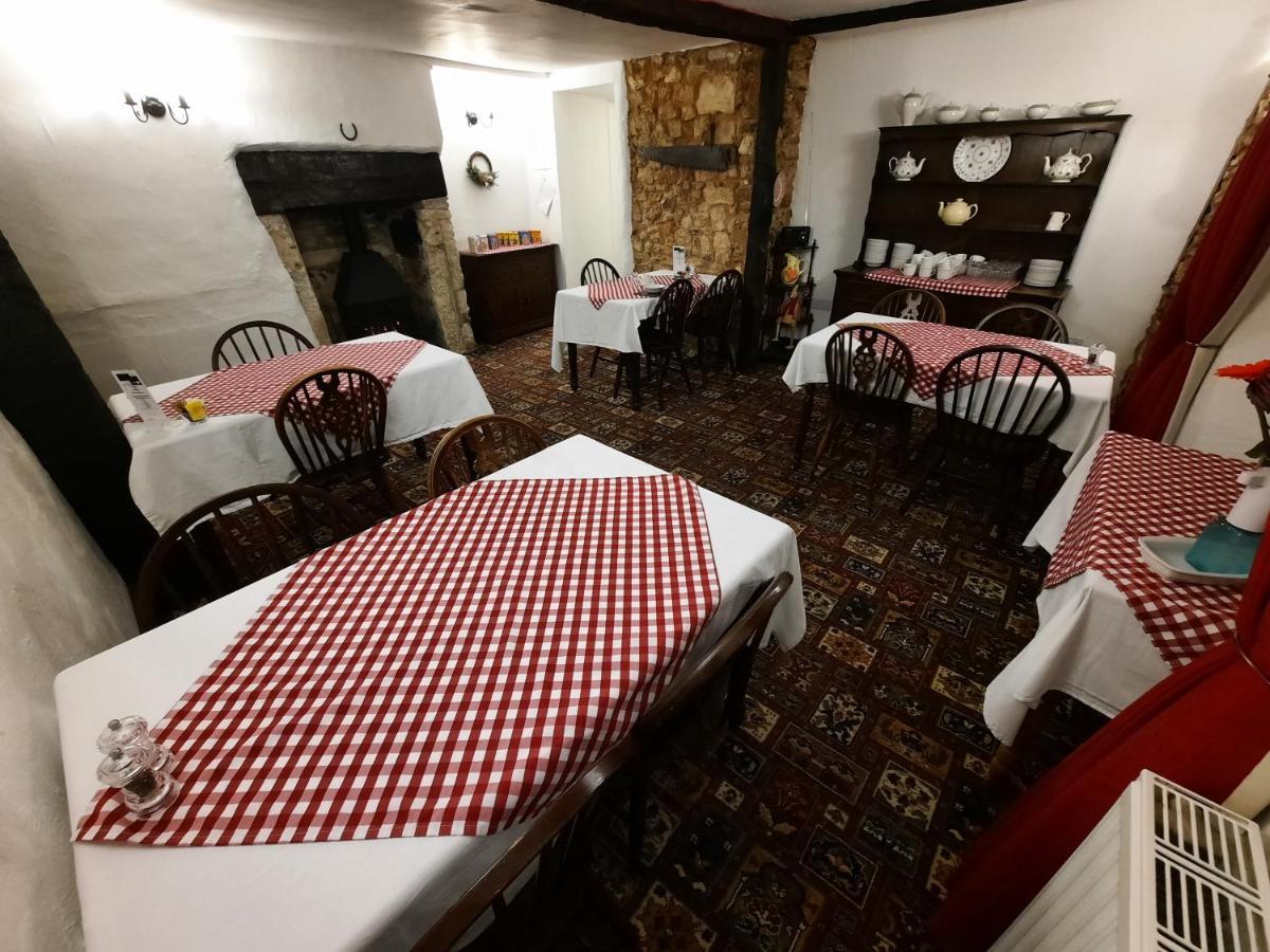Bed & Breakfast The White 3*
