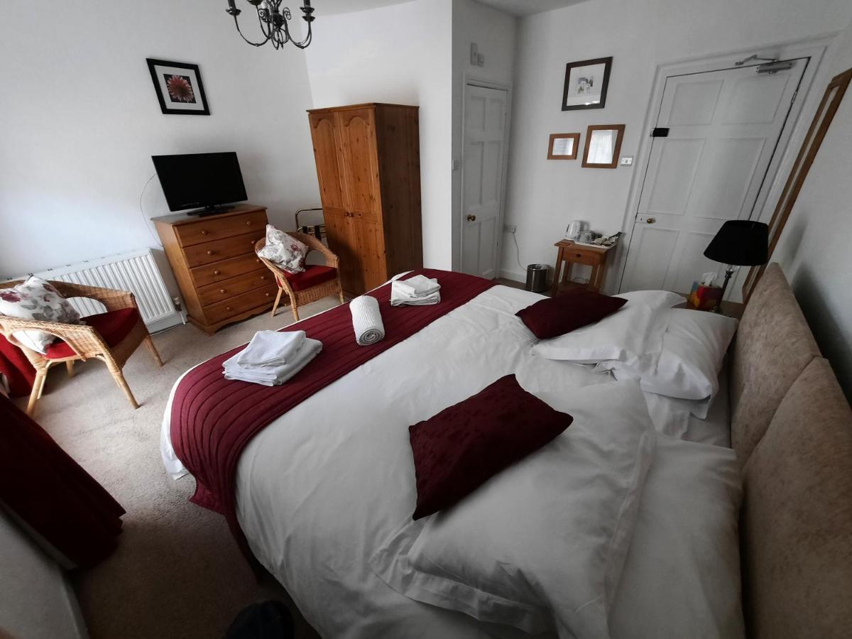 Bed & Breakfast The White 3*
